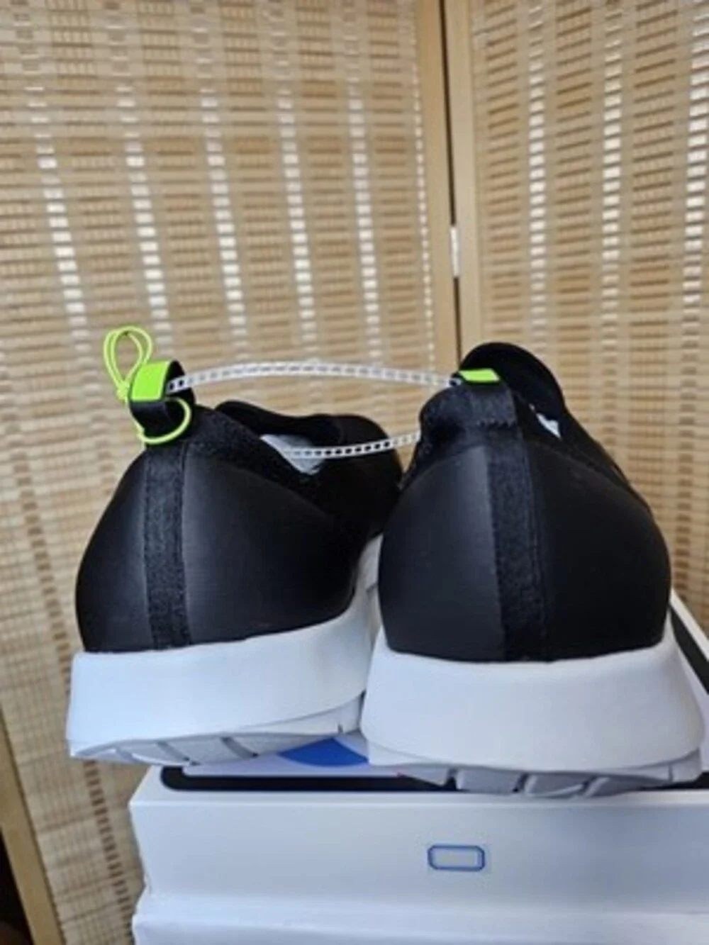 Oofos Oomg Sport Recovery Shoes Black Men's US 15 UK 14 EU 48 New with Tags